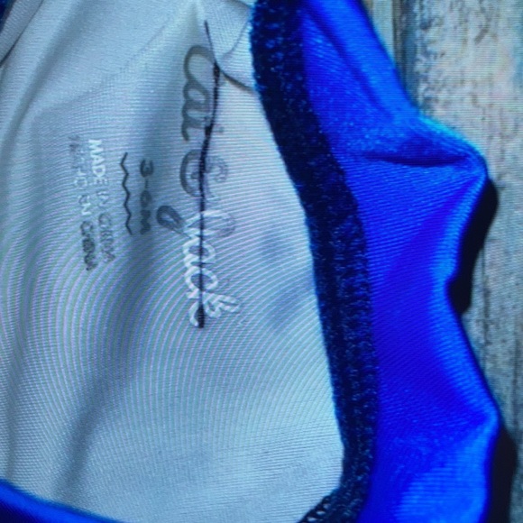 Cat & jack Rashgaurd - Picture 3 of 3